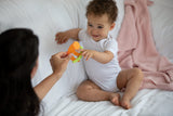 Chicco Mordedor Fresh&Relax Mono o Perezoso, 4M+, lleno de agua esterilizada