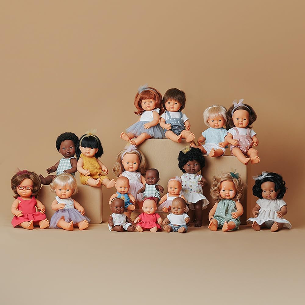 Muñeca Miniland, 38 cm, niña asiática. Fabricado en España. Anatómicamente correcto. Colección Mi amigo y yo