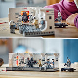 LEGO Star Wars Abordaje Tantive IV, Juguete de construcción de la película Una Nueva Esperanza, Juego de fantasía coleccionable, Idea de regalo para niños y niñas mayores de 8 años y coleccionistas 75387 Juegos de construcción Beuche den LEGO-Store