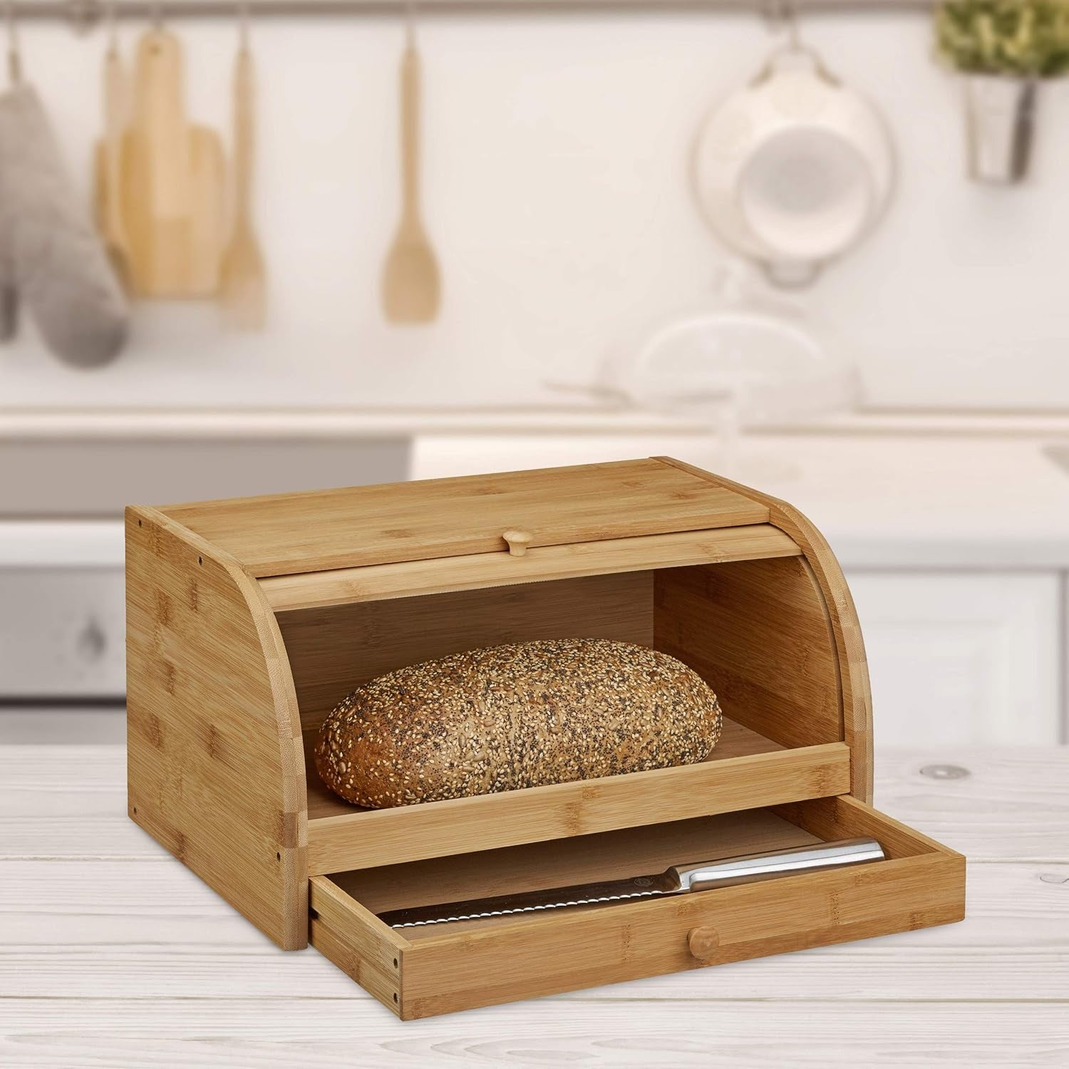 Relaxdays Panera con ruedas y cajón, bambú, Al x An x P: 21 x 40,5 x 28 cm, madera natural y tabla de cortar de bambú, aprox. 3 x 37 x 21,5 cm Tabla de cortar con bandeja recogemigas para facilitar la limpieza natural Cajas para guardar alimentos Naty Shop