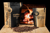 Granos de café 250 g: granos de espresso Arábica y Robusta de alta calidad, tostados a mano en madera, para obtener el sabor completo y aromático de los granos de café.