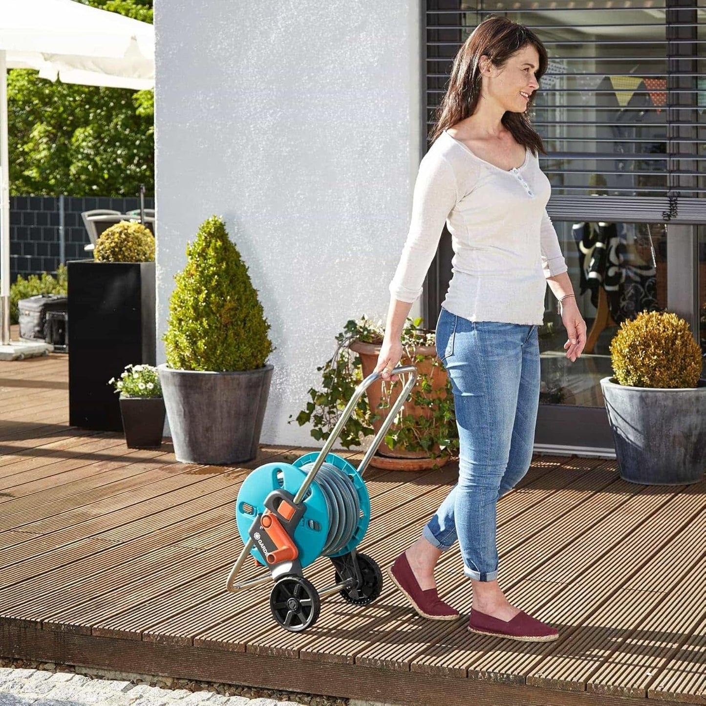 Carro portamangueras GARDENA CleverRoll S, carrete para mangueras, almacenamiento compacto (18500-20)