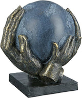 Casablanca diseño moderno GILDE Deco Escultura Figura Salvar el mundo - Globo terráqueo en manos - Alto 19 cm Estatuillas y esculturas Naty Shop