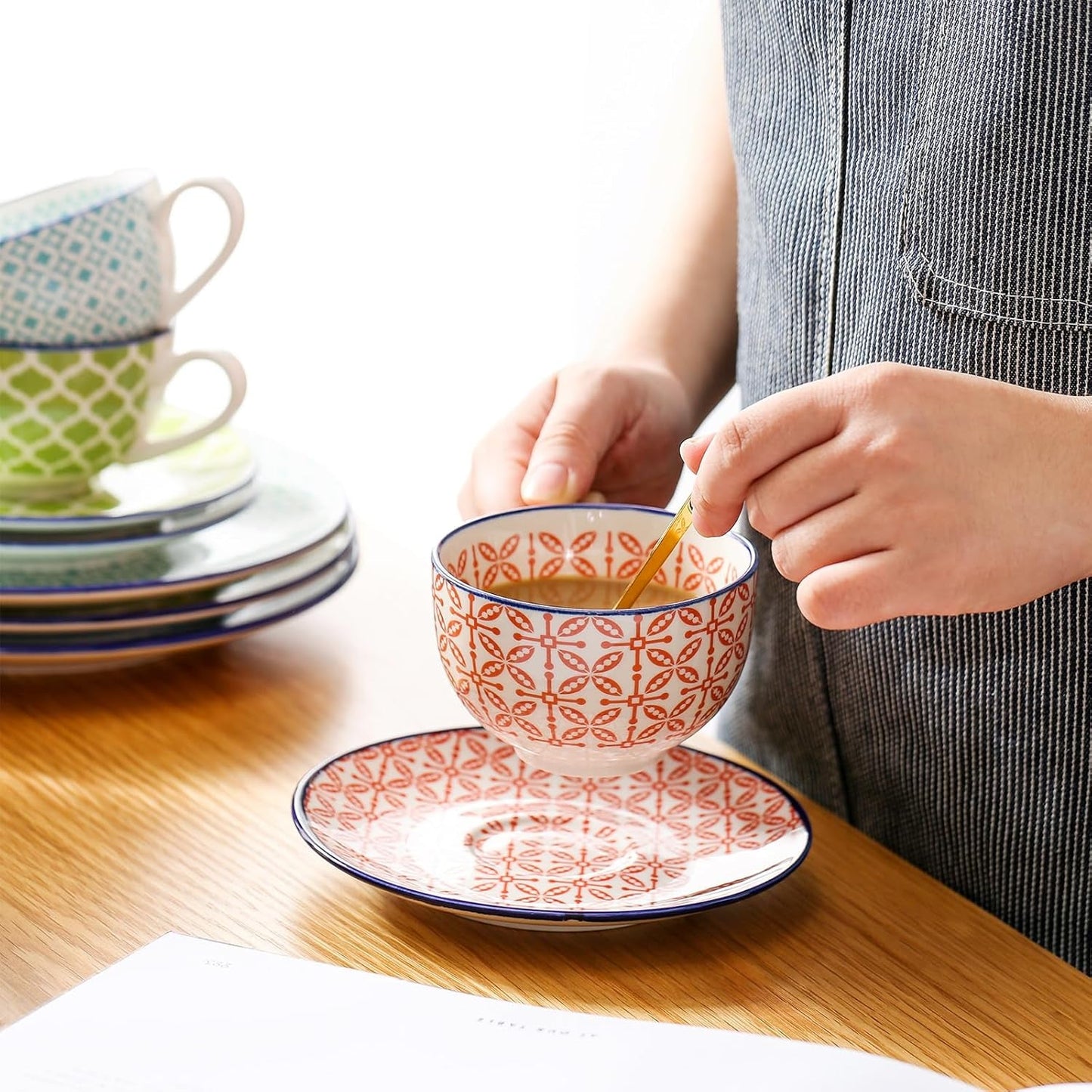 Vancasso Juego de café de Porcelana Macaron, 12 Piezas, Servicio de café Colorido para 4-12 Personas, Juego de Tazas, Incluye Tazas de café, platillos y Platos de Postre