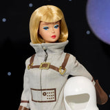 Mattel Barbie Miss Astronauta Muñeca Coleccionable con Traje Plateado, Botas Espaciales y Accesorio para Casco, Reproducción Vintage del Original de 1965, JBJ48 Naty Shop Dolls