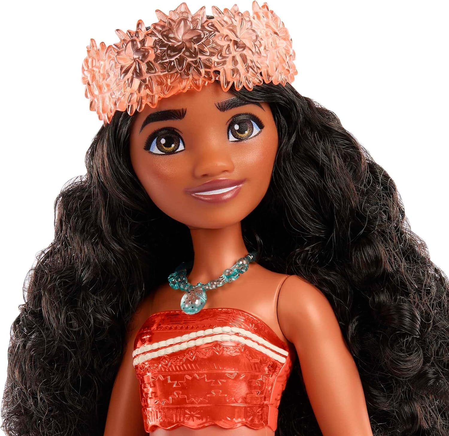 Mattel DISNEY Moana - Muñeca de moda articulada con traje de purpurina, diadema y collar desmontables, para niños a partir de 3 años, HPG68