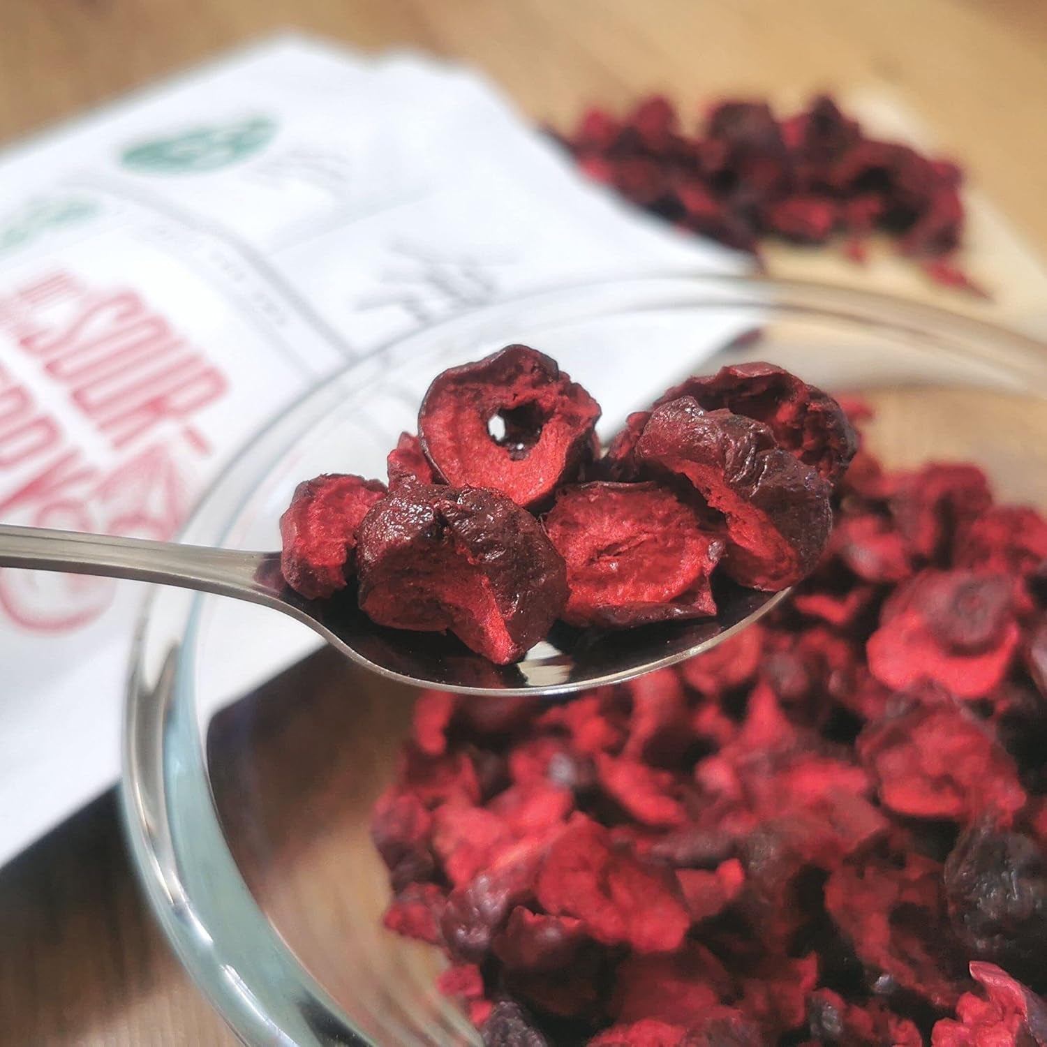 Cerezas amargas liofilizadas | Trozos de fruta liofilizada 100% natural Frutos secos | Cerezas amargas secas | Cerezas amargas liofilizadas | ZingyZoo Productos deshidratados Naty Shop