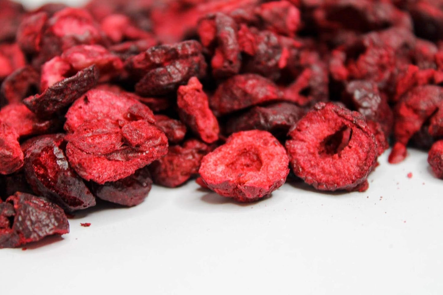 Cerezas liofilizadas 100g - Cerezas amargas liofilizadas - Frutos secos liofilizados - Cerezas amargas secas en rodajas - Perfecto para repostería, decoración, muesli y postres Productos deshidratados Naty Shop