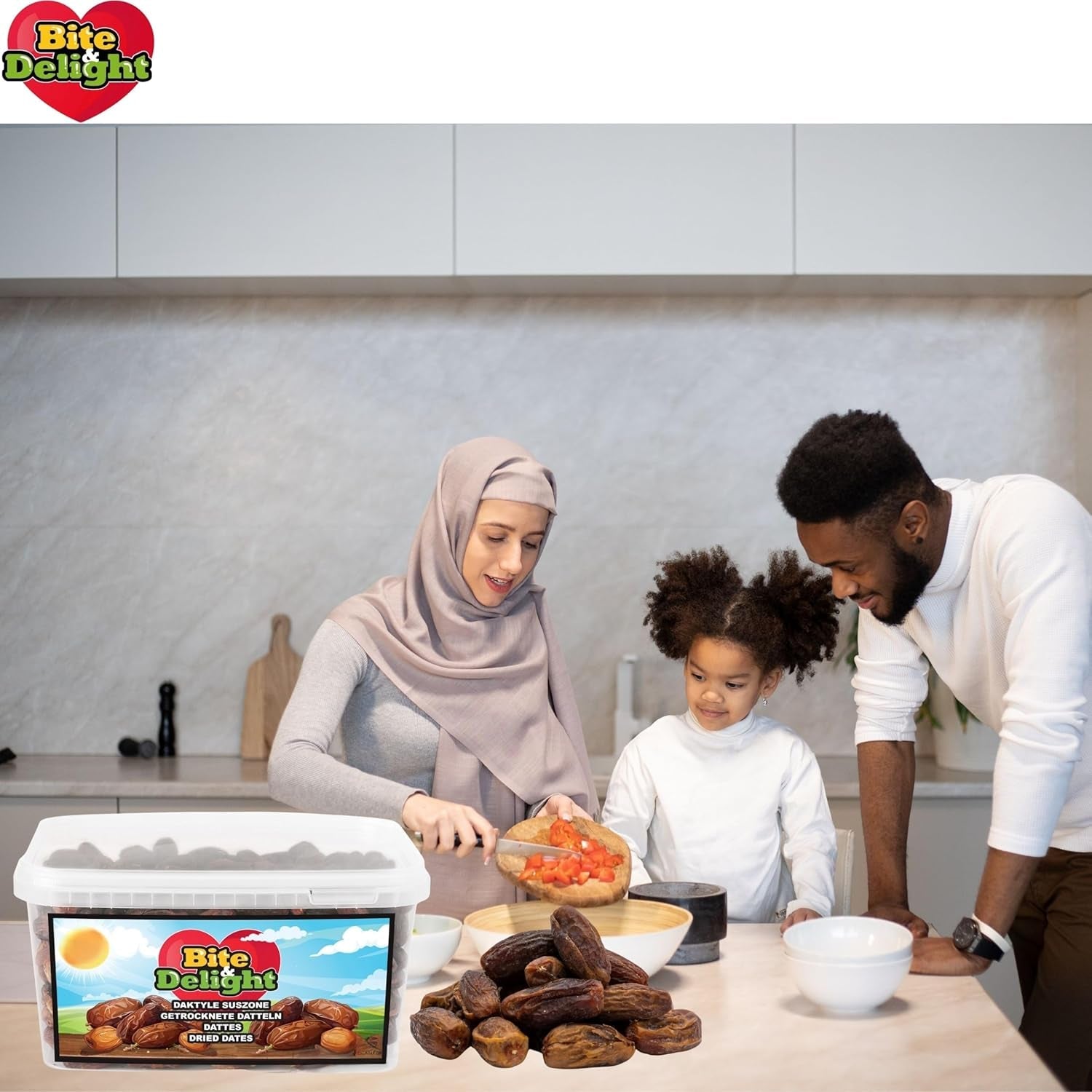 Dátiles secos Bite & Delight - Enteros, secos y naturales - Dulces aromáticos - Deliciosos y jugosos - Snacks de frutas listos para comer - Vegano - Sin azúcares añadidos - 1250g Naty Shop productos deshidratados