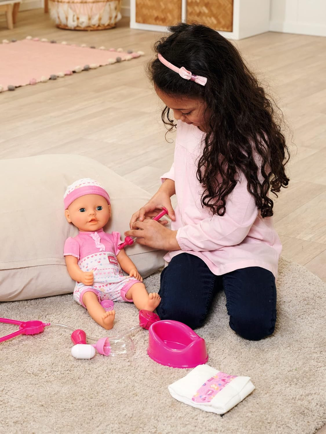 Simba 105562487 - Set Primera Lactancia Bebé Recién Nacido, chupete, pañal y biberón con contenido desmontable, para muñecos de 38-43cm Naty Shop Dolls