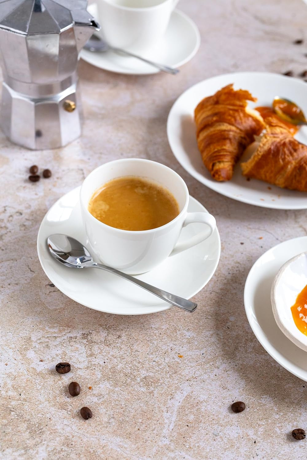 MÄSER 934105 Serie Belmira, Juego de Café Clásico para 6, Juego de Café de 18 Piezas, Atemporal, Elegante, Delicado, Porcelana, Blanco