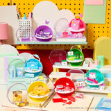 Miniverse MGA Make It Mini Hello Kitty and Friends Serie 3 - Mini Coleccionables, Sanrio, Réplicas Retro de Papelería, Manualidades, Bricolaje, para Coleccionistas y Niños a Partir de 8 Años