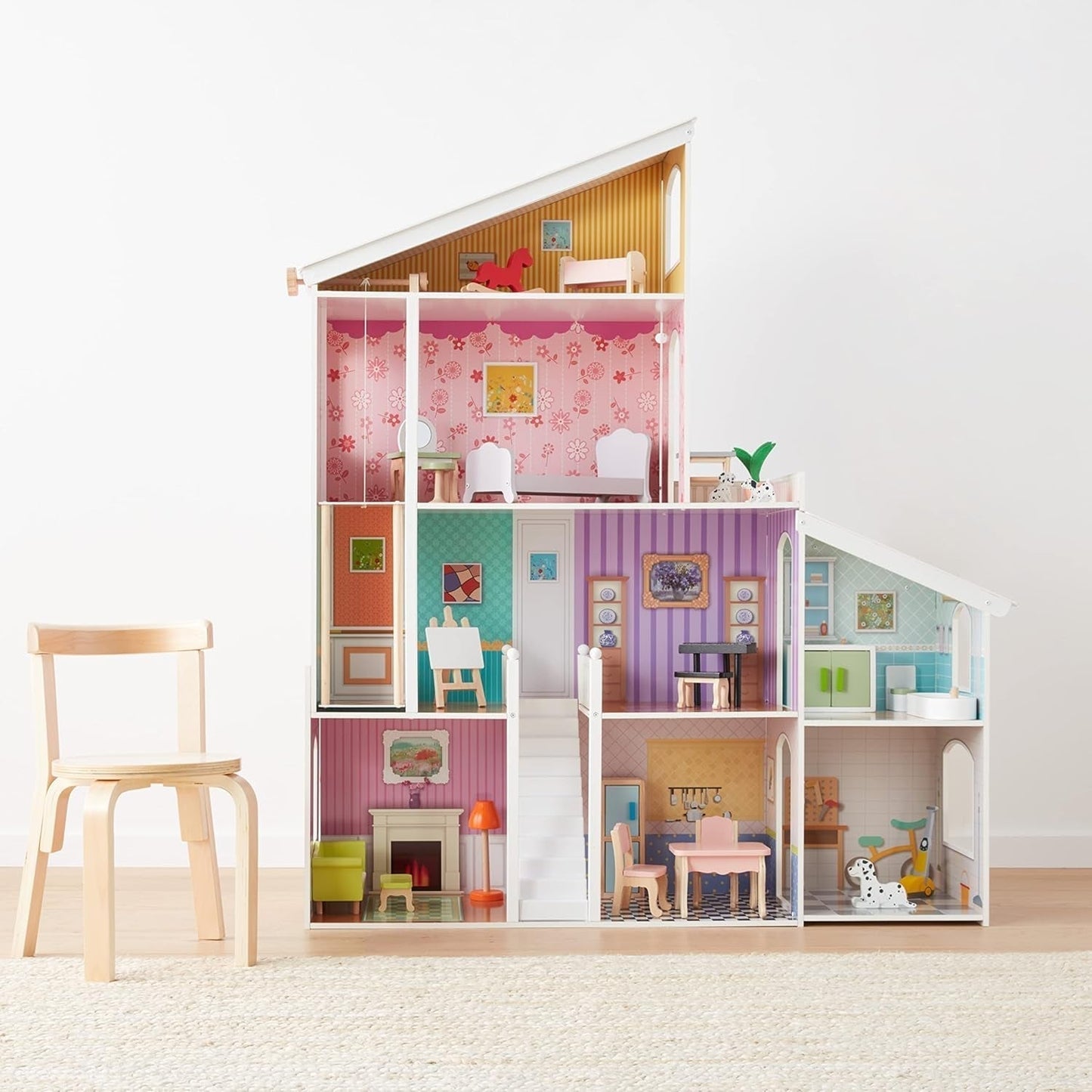 Amazon Basics Casa de muñecas de madera de 4 niveles y muebles, accesorios para muñecas de 12" Naty Shop Casas de muñecas