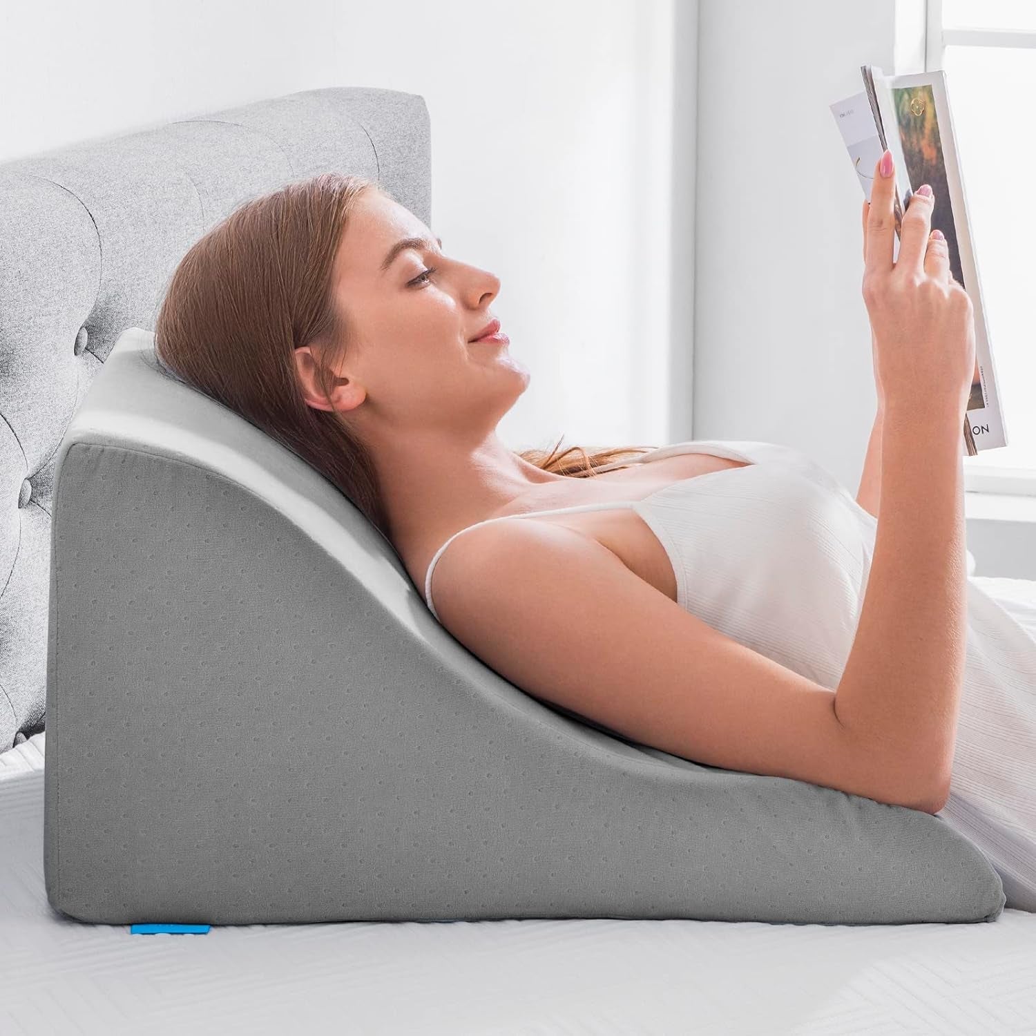 Almohada de Lectura para Cama y Sofá - Almohada de Plumas con Memoria de Memoria - Almohada de Respaldo Ergonómica - Perfecta para Apoyar la Espalda Mientras Te Relajas, Juegas, Lees o Miras TV - Ancha