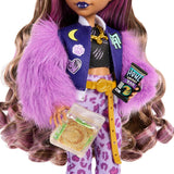 Muñeca Monster High Clawdeen Wolf con cachorro en forma de media luna y accesorios como mochila escolar, calendario, refrigerios y más, HRP65