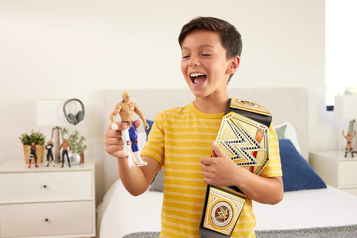 Mattel Mattel Cinturón de campeonato de la WWE, disfraz y juego de rol del campeonato universal de la WWE indiscutible, aprox. Cinturón De Piel Sintética De 100 Cm De Largo Con Ajuste Exclusivo, HYJ35 Figuras De Acción Naty Shop