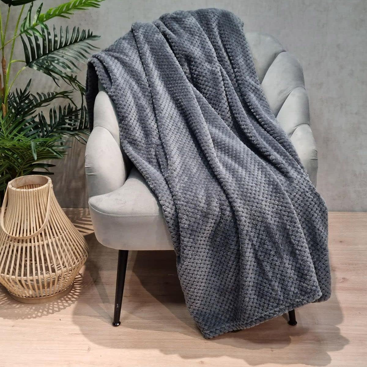 Colcha HOMLA Noah 220 X 240 Cm - colcha sofá cómoda manta manta - mullida y suave - poliéster gris Camas y mantas Besuche den HOMLA-Store