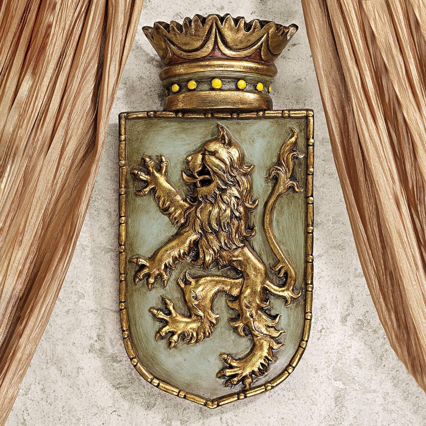 Design Toscano Escudo medieval León vertical, escultura de pared Estatuillas y esculturas Naty Shop