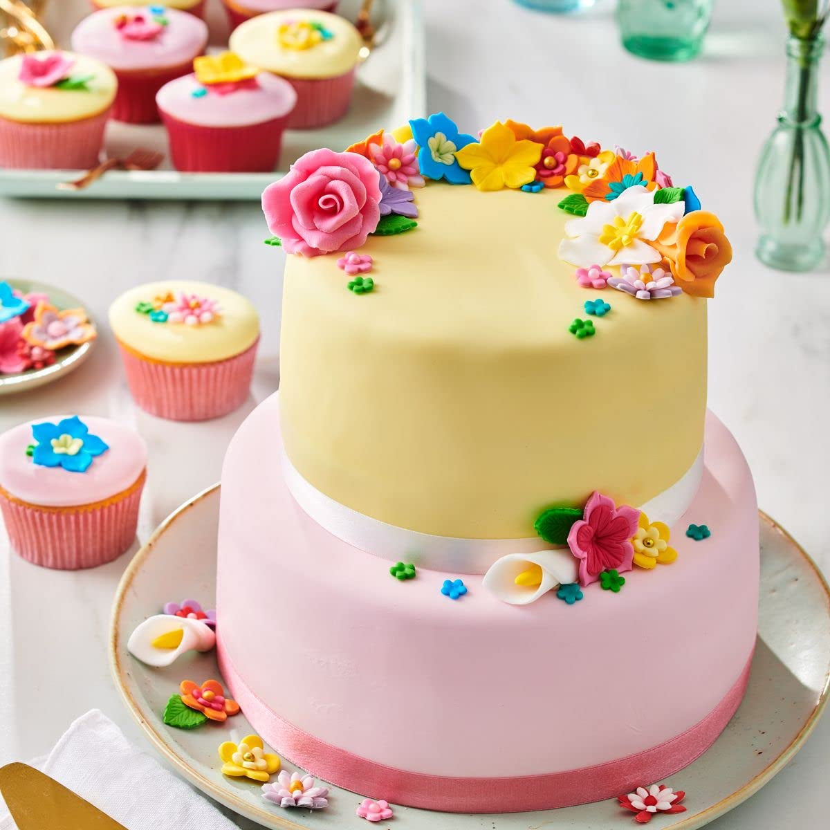Fondant Funcakes Sabor Merengue: Fácil de usar, liso, flexible, suave y maleable, perfecto para decorar tartas, kosher y sin gluten. 1 kilogramo