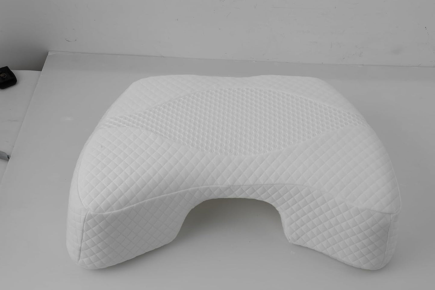 SAHEYER Almohada para dormir de lado con brazo, almohada ortopédica ergonómica, almohada viscoelástica para cuello y hombros, almohada cervical con brazos multiángulo para muchas posiciones para dormir (blanco) Almohadas ortopédicas cervicales Naty Shop