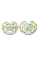 Chupete nocturno Philips AVENT Ultra Air para bebés de más de 18 meses que brilla en la oscuridad, paquete doble Nube/Tigre (modelo SCF376/01)