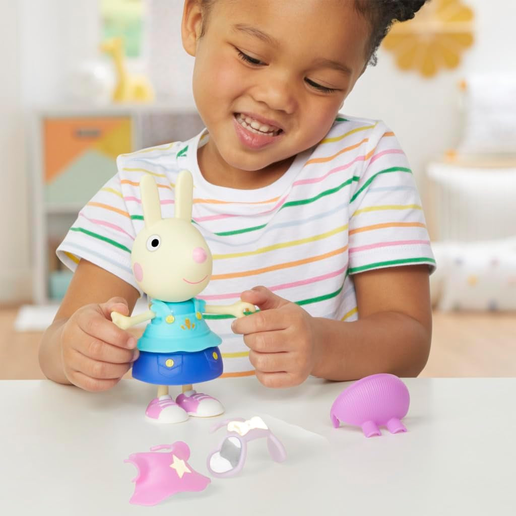 Peppa Pig Luisa Spoon - Figura divertida de vestir, muñeca de niña de 15 cm con ropa y accesorios de vestir, juego de juguetes interactivos para niños pequeños de 3 años en adelante