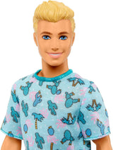 Muñeca Barbie Ken Fashionistas - Camiseta con Estampado de Cactus y Palmeras, Shorts y Zapatillas Blancas, Perfecto para Aventuras con Amigos y Paseos por la Ciudad, para Niños de 3 Años en Adelante, HJT10 Naty Shop Muñecas