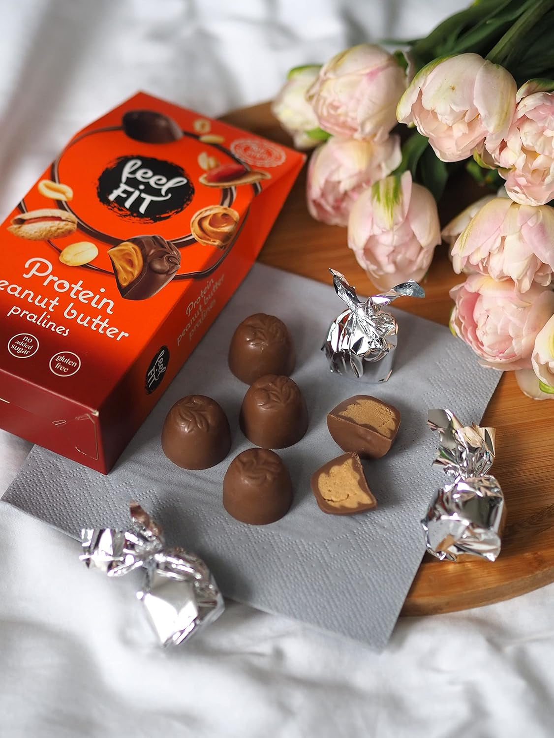 Pralinés proteicos de mantequilla de maní Feel FIT en chocolate con leche de alta calidad, sin azúcar añadido, 17% de proteína, sin gluten 66 g (paquete de 1)