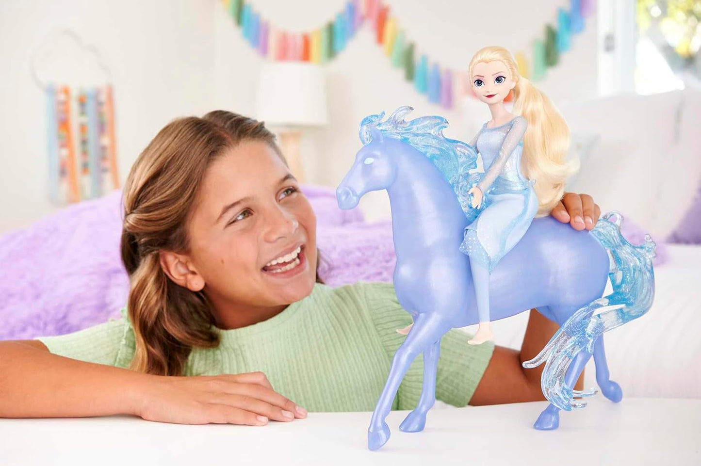 Mattel DISNEY Frozen Elsa y Nokk - Muñeca articulada de Elsa, majestuosa figura de agua de Nokk, inspirada en la segunda película, para niños de 3 años en adelante, HLW58
