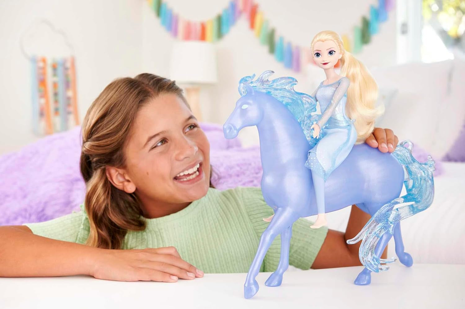 Mattel DISNEY Frozen Elsa y Nokk - Muñeca articulada de Elsa, majestuosa figura de agua de Nokk, inspirada en la segunda película, para niños de 3 años en adelante, HLW58