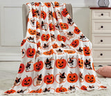 Elegant Comfort Manta Ligera con Tema de Halloween, Suave, Acogedora y Felpa, Perfecta para Relajarse en Esta Temporada espeluznante, 127 x 152,4 cm, Camas y Fundas con Calavera y Huesos Elegant Comfort Pumpkin Cats 50 X 60