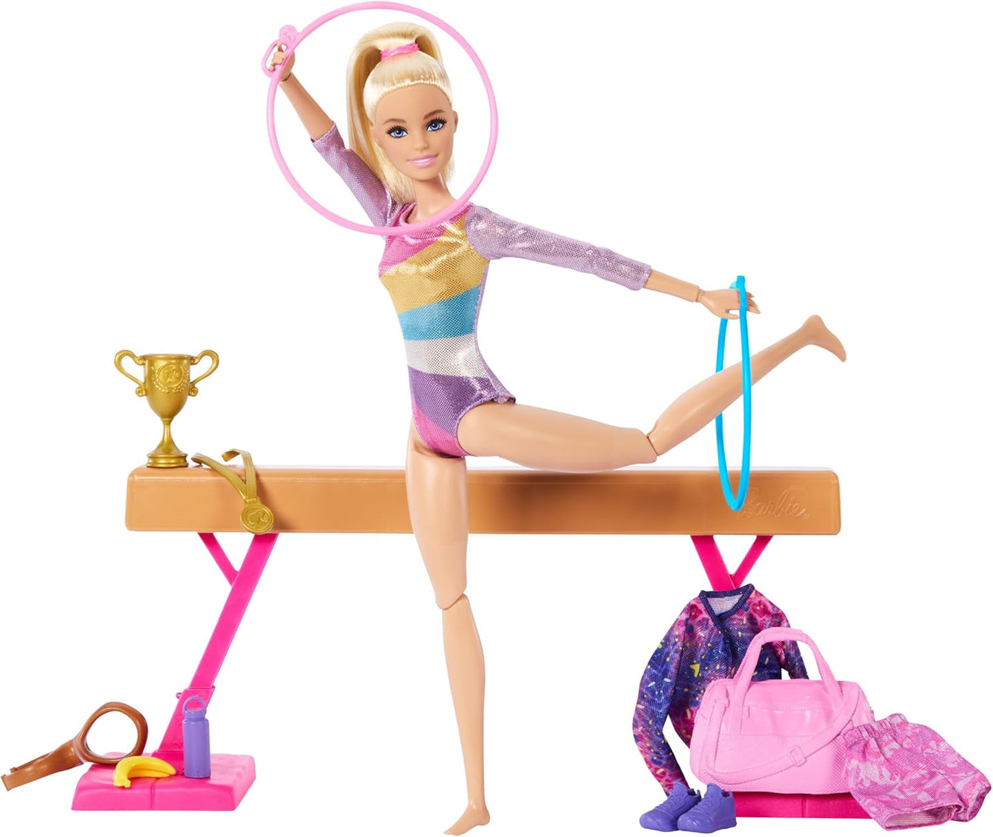 Juego divertido de gimnasia Barbie con barra de equilibrio y más de 10 piezas temáticas para historias ganadoras, HRG52