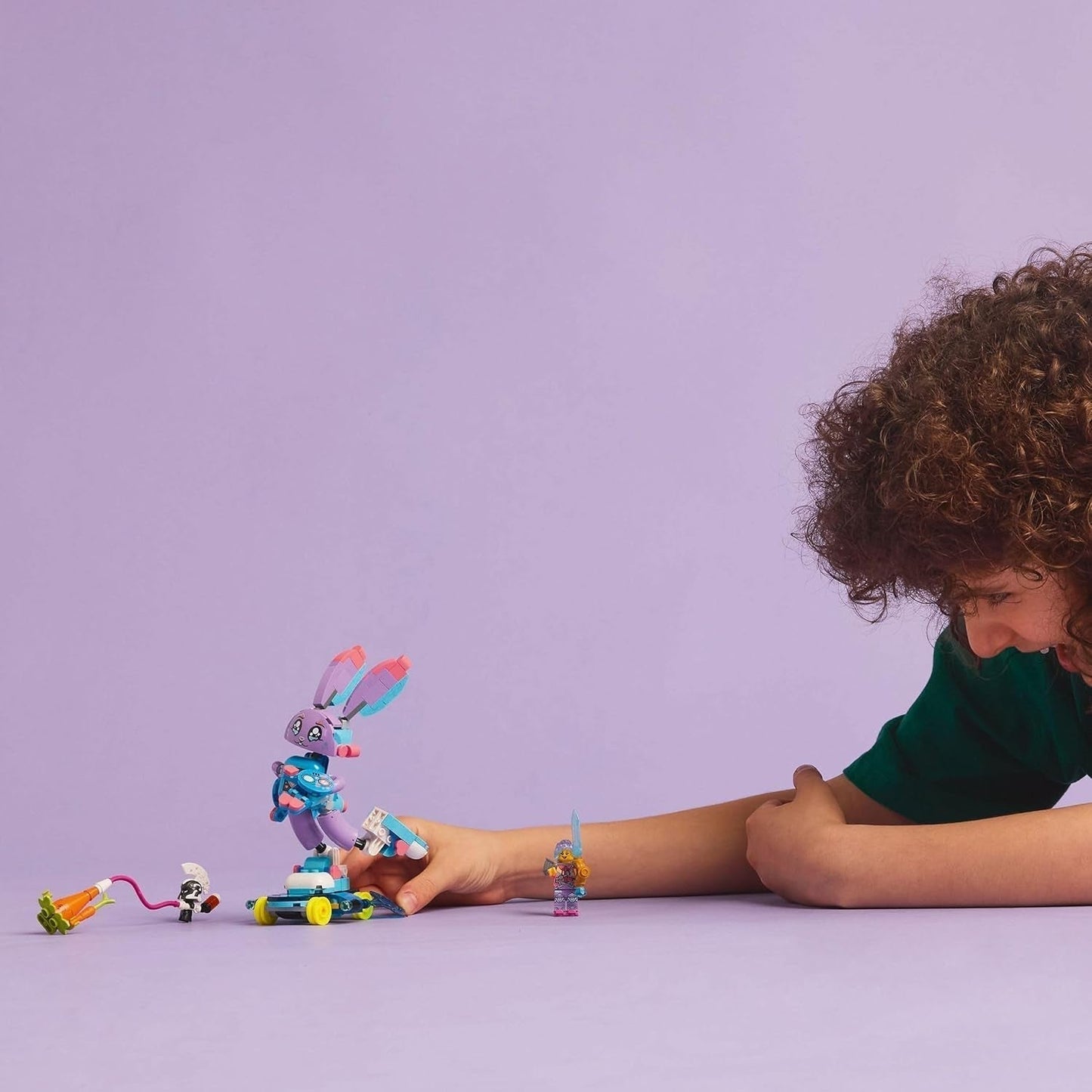 LEGO Dreamzzz Izzie y Bunchurro, el conejito de los videojuegos, juguete para niños mayores de 7 años, juego 2 en 1 con minifigura de héroe y Cyberling para una experiencia de juego imaginativa 71490 Juegos de construcción Besuche den LEGO-Store