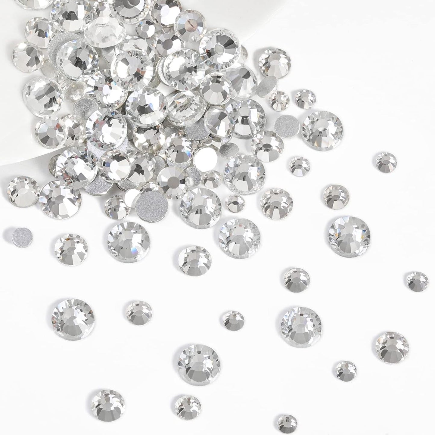 Beadsland 2500 piezas de piedras de cristal para decoración de uñas con parte trasera plana, piedras preciosas para trabajos manuales de 8 tamaños SS4 ~ SS30 con pinzas y puntas (Kristall Weiss)