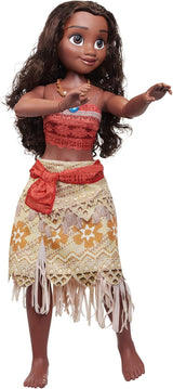 Disney Princess Vaiana, 80 cm große Spielpuppe von Jakks Pacific, bewegliche Puppe, mit Bürste zum Kämmen ihrer welligen Locken, vom Film Inspired Kleid, abnehmbare Halskette mit Anhänger