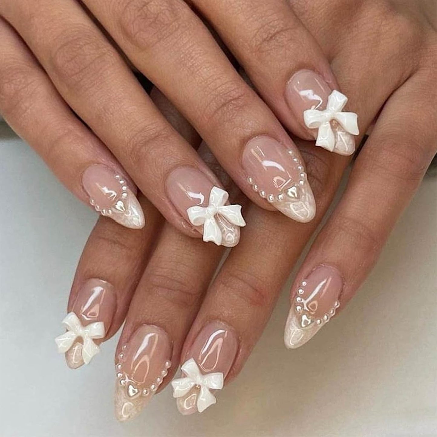 24 Uds. Prensa de almendra blanca sobre uñas francesas con lazos perlas uñas postizas pegamento en puntas de uñas postizas uñas con brillo