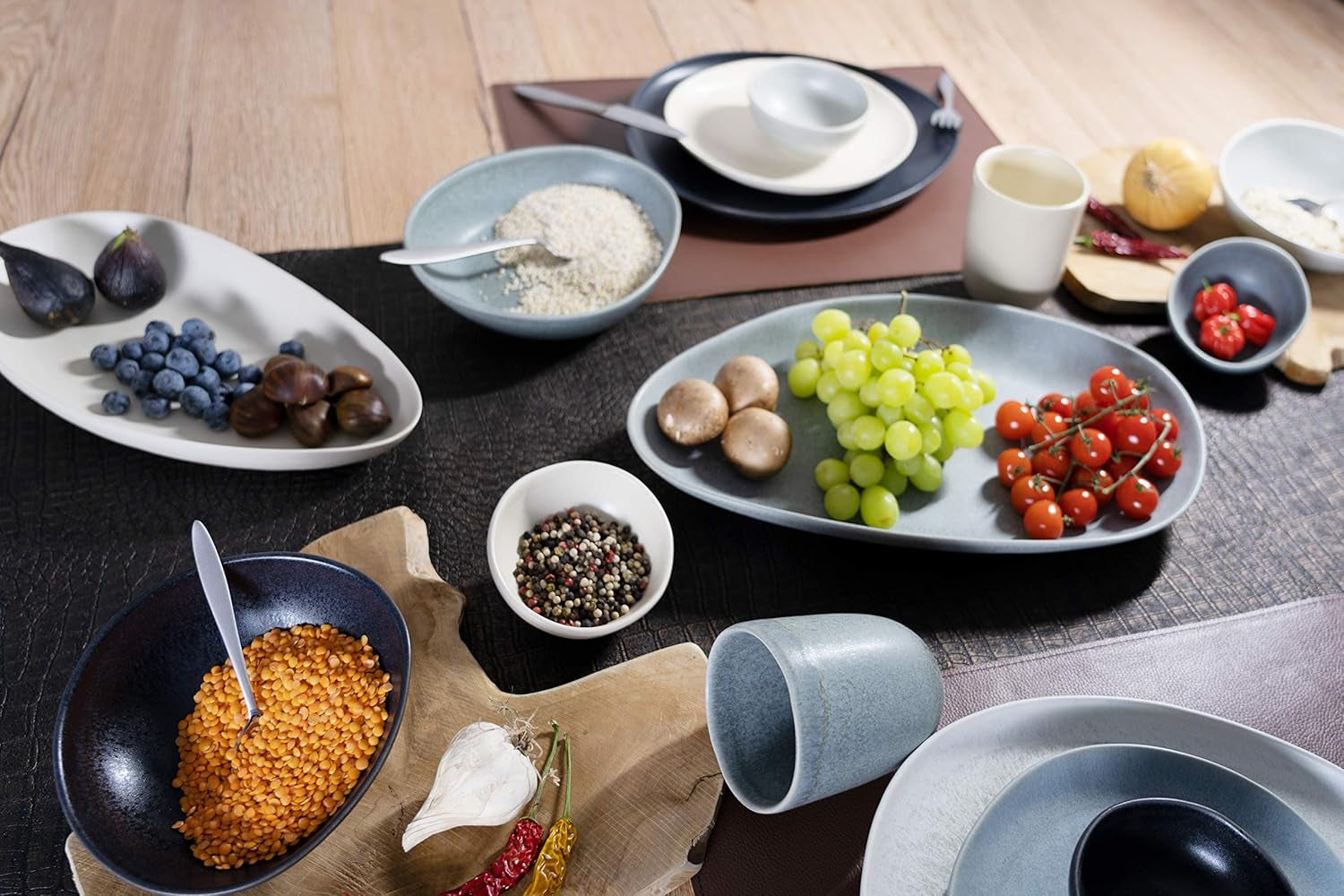 CreaTable, 22139, Serie PIETRA, Vajilla de 4 Piezas para 4, Juego de Platos de Porcelana, Apto para Lavavajillas y Microondas, Fabricado en Europa