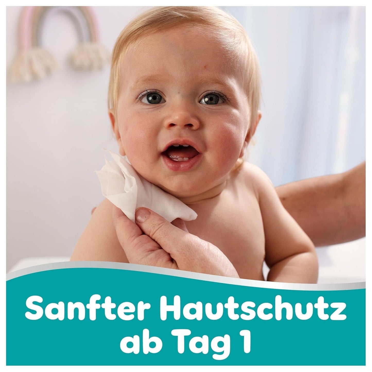 Pampers Toallitas para bebé con 99 % de agua, 12 paquetes de 60 toallitas cada uno = 720 toallitas para bebé, loción ligera con 99 % de agua