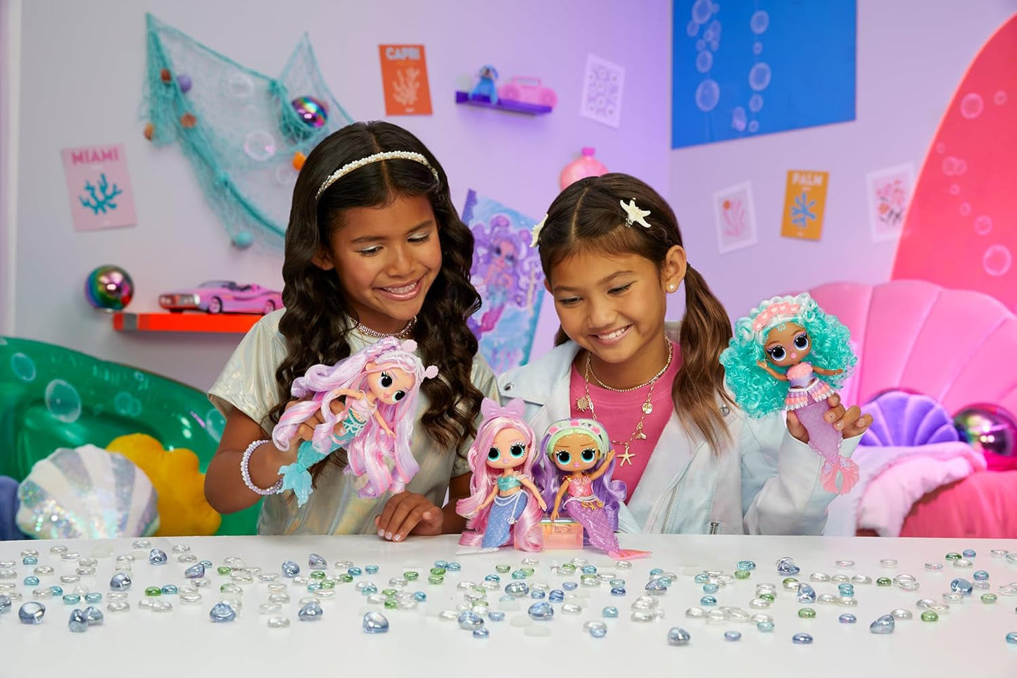 Jajaja ¡Sorpresa! Preadolescentes - Sirena Lola Waves - Muñeca de moda con cola que cambia de color, aleta móvil y bonitos accesorios - Juguete para niños y coleccionistas a partir de 4 años
