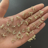 50Stück 3D Lazo Dorado Nail Charms Mariposa Nail Art Charms Legierung Bogen Nagel Charms Nägel Zubehör Schleife Nagelschmuck Metall Schleifen Schmetterling Nageldesign Nagelanhänger Nailart Strasssteine