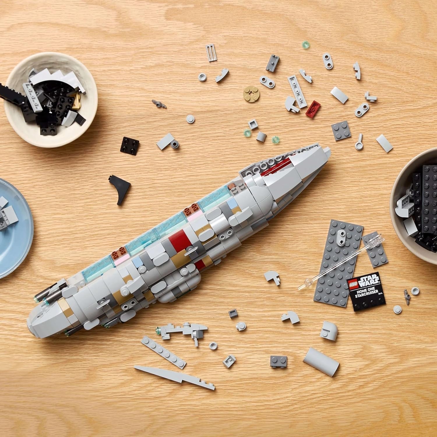 LEGO Star Wars 75405 Home One Starcruiser de Return of the Jedi - Modelo de nave estelar - Set de fantasía y colección para construir y exhibir - Regalo para fanáticos adultos y adolescentes Juegos de construcción Besuche den LEGO-Store