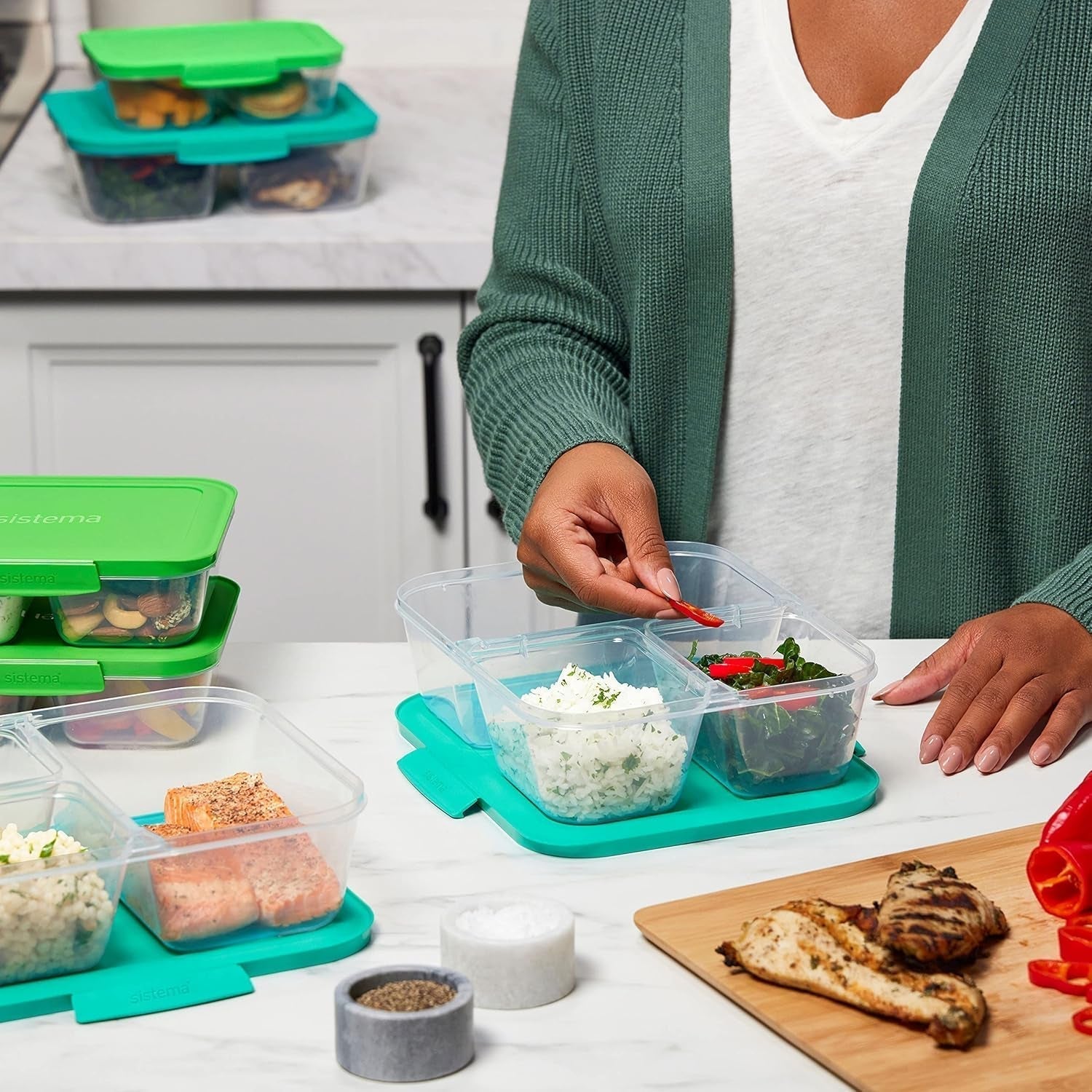 Contenedores de almacenamiento de alimentos con sistema Nest IT Cajas de preparación de comidas | Contenedores herméticos de almacenamiento de 1,9 litros con TRES compartimentos y tapas | Sin BPA | Verde | Cajas de almacenamiento de alimentos Naty Shop de 5 piezas