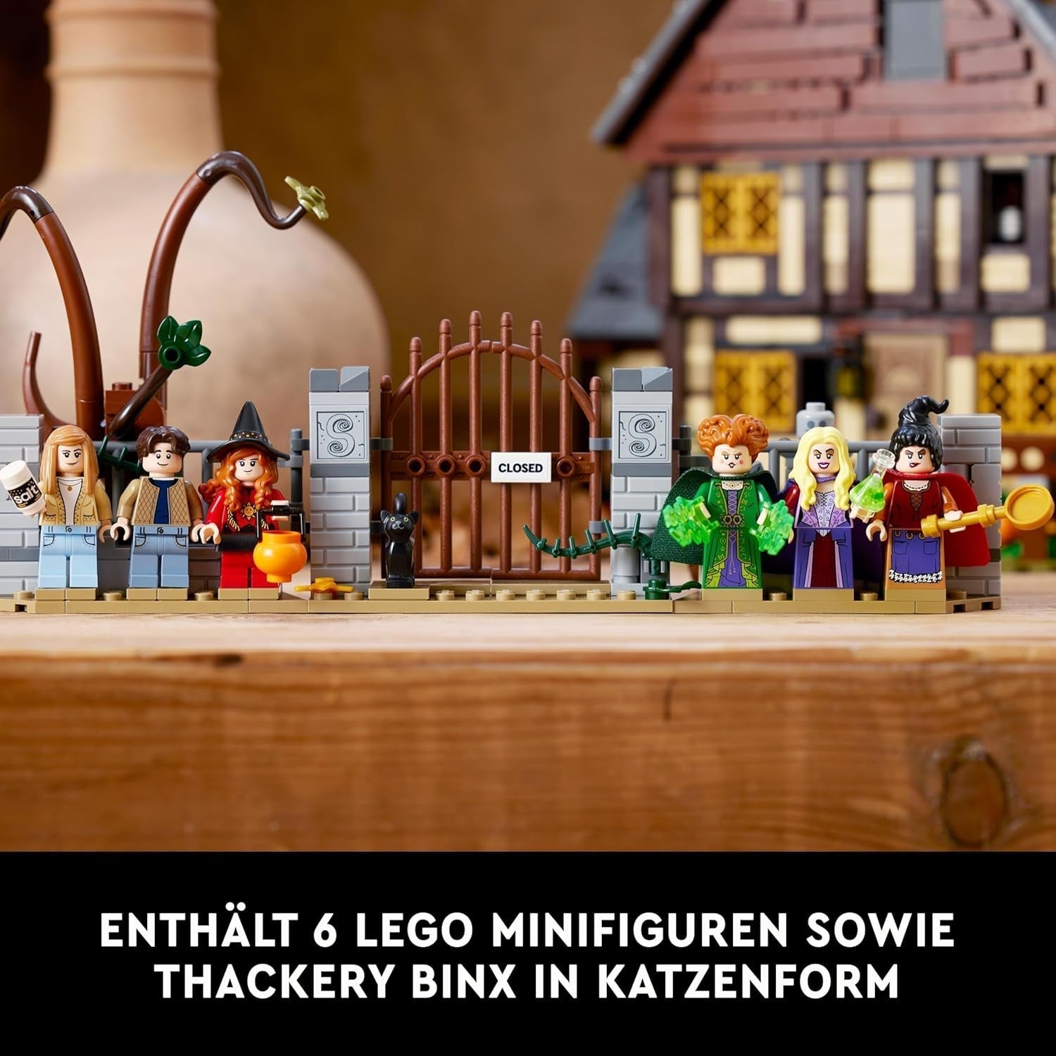 LEGO Ideas Hocus Pocus: Juego de la casa de las brujas de las hermanas Sanderson, kit de colección para adultos con casa, 6 minifiguras y accesorios, juegos de construcción femeninos y masculinos 21341 Besuche den LEGO-Store