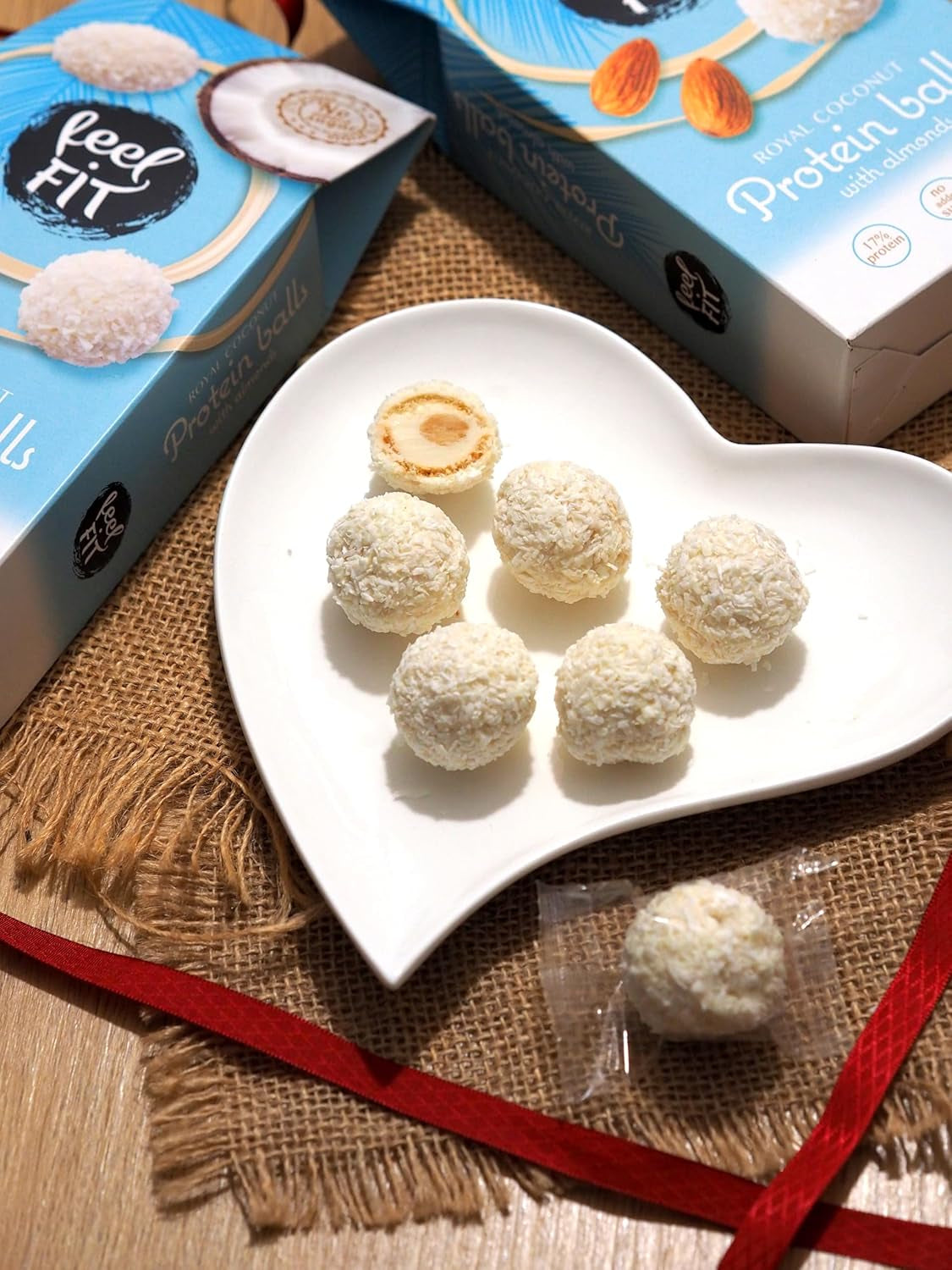 Bombones de coco con almendras sin azúcar, siéntete FIT, sin azúcares añadidos, 17% proteína, 63 g