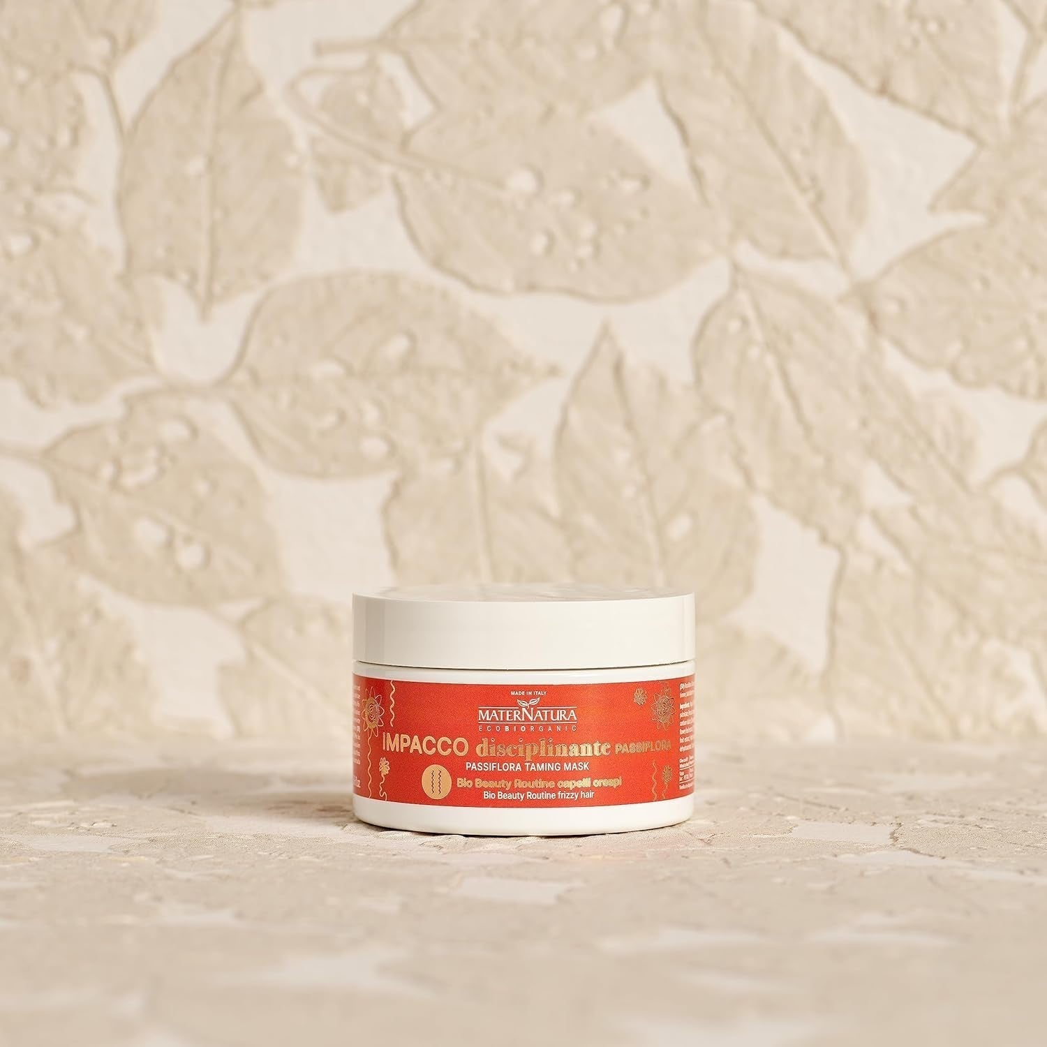 Maternatura Mascarilla Cabello Rizado con Flor de la Pasión, Reparación, Fuerza y Brillo para Rizos Perfectos, Rutina de Belleza Orgánica para Cabello Rizado, Made in Italy - 100ml Naty Shop Mascarilla Capilar