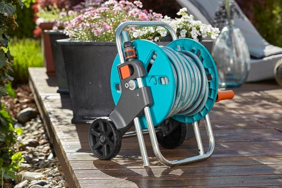 Carro portamangueras GARDENA CleverRoll S, carrete para mangueras, almacenamiento compacto (18500-20)