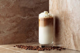 Caffe Crema E Aroma Kaffeebohnen 2kg (4x500g), Barista Kaffee schokoladig und säurearm, Espressobohnen kräftig, Bohnenkaffee mit Arabica und Robusta, fine Crema, ideal für Milchkaffee