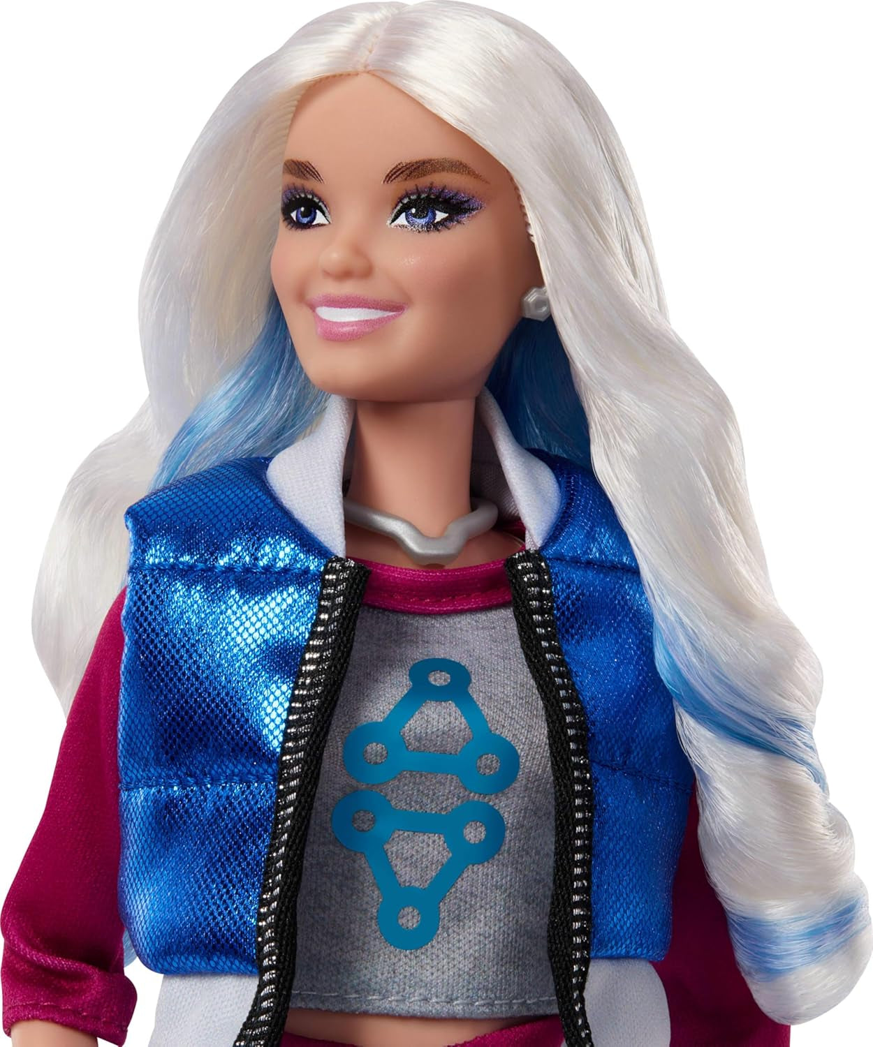 Mattel Disney Zombies 4: Dawn of the Vampires Addison Wells muñeca de moda con atuendo desmontable y 6 accesorios inspirados en películas, JFG32