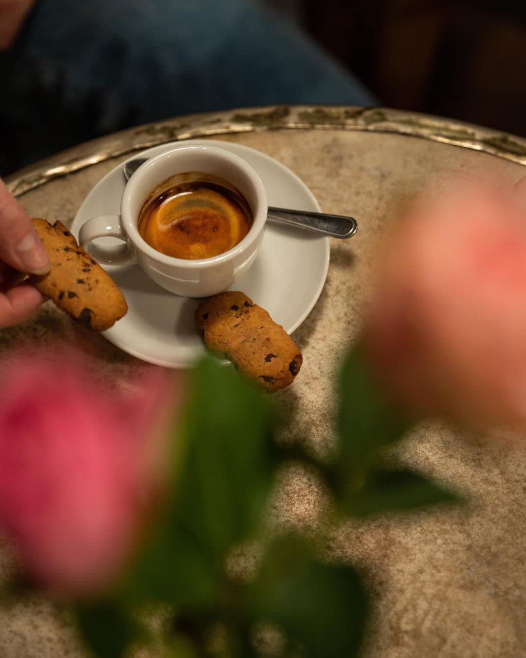 Espresso N°10 de Coffee858 - Mezcla de espresso fuerte y picante, compuesta por 70% de granos de Arábica de Brasil y 30% de Robusta (1000g)