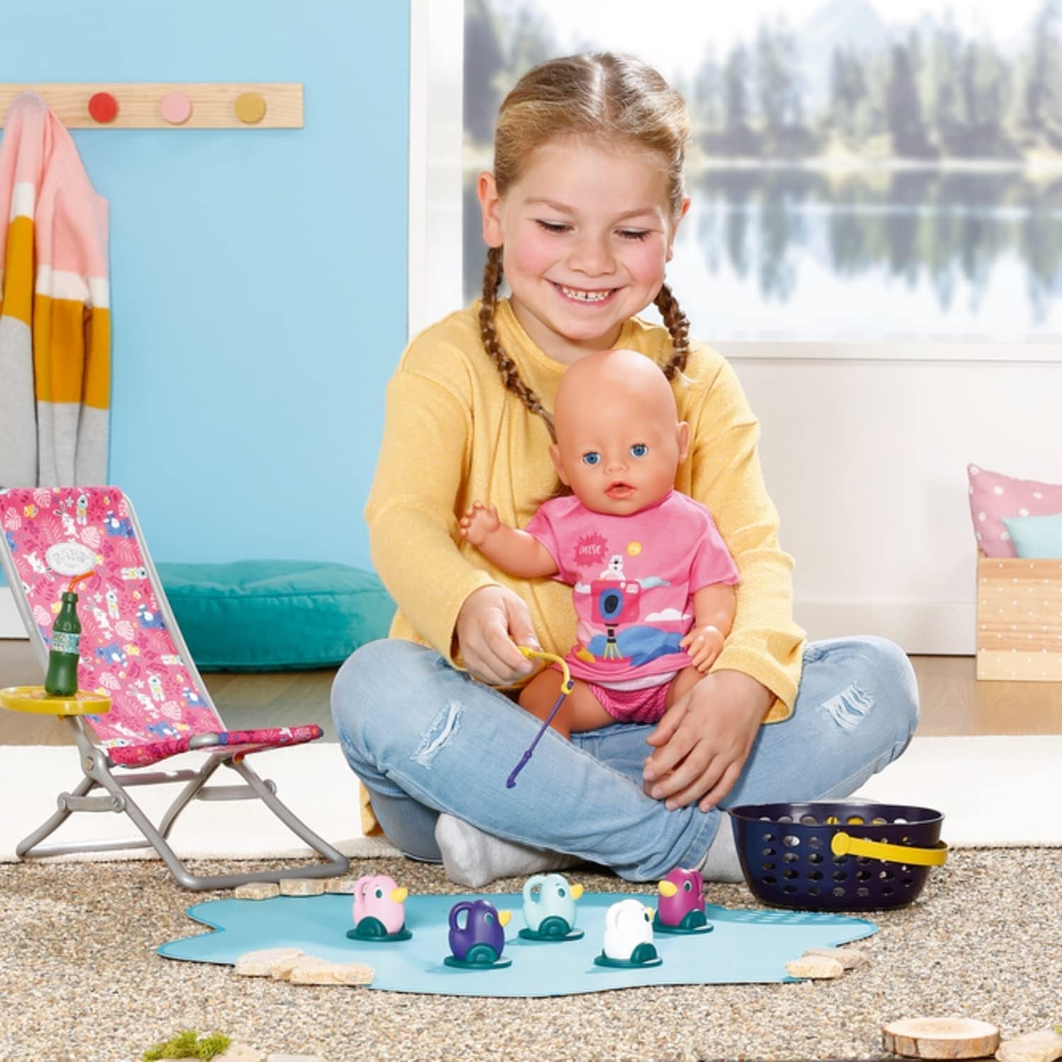 BABY born 832790 Weekend Fishing - Juego de accesorios para muñeca de pesca con tumbona, mesa auxiliar, vaso, cesta, patitos y caña de pescar y camiseta larga rosa, rosa